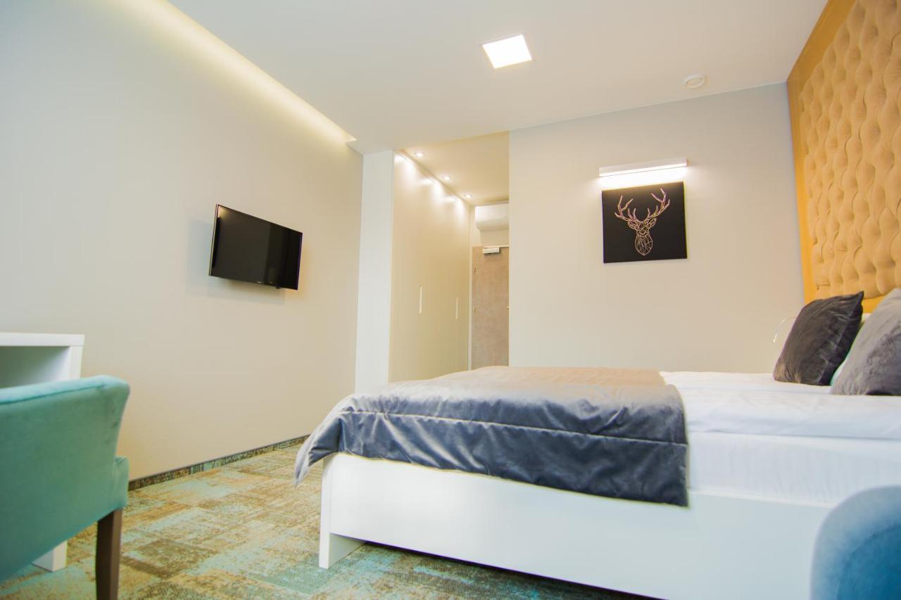 Hotel Sjesta โนวาซูล ภายนอก รูปภาพ