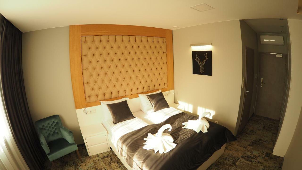 Hotel Sjesta โนวาซูล ภายนอก รูปภาพ