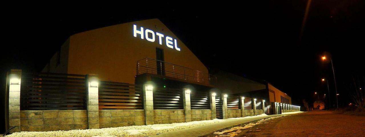 Hotel Sjesta โนวาซูล ภายนอก รูปภาพ